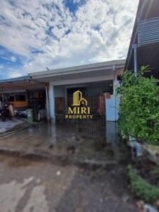 2 Bedrooms 2 Bathrooms 1 Storey Terrace House For Rent At Taman Tunku Miri For Rent 11