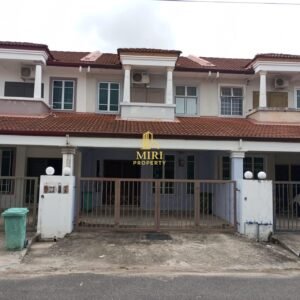 4 Bedrooms 2 Bathrooms 2 Storey Terrace House For Rent At Jalan Jati Senadin Miri House For Rent 1