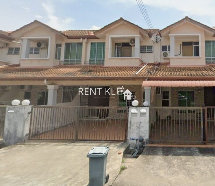 4 Bedrooms 2 Bathrooms 2 Storey Terrace House For Rent At Senadin Miri House For Rent 1