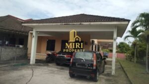 4 Bedrooms 2 Bathrooms Single Storey Terrace Corner House For Rent At Desa Pujut 2 Bandar Baru Permyjaya Miri For Rent 1