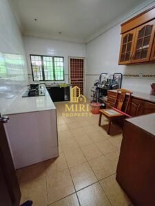 4 Bedrooms 3 Bathrooms 1 Storey Semi Detached House For Rent At Lutong Baru Miri For Rent 3