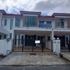 4 Bedrooms 3 Bathrooms 2 Storey Terrace House For Rent At Senadin Miri House For Rent 1