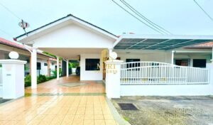 4 Bedrooms 3 Bathrooms Single Storey Semi Detached House For Rent At Lutong Baru Miri For Rent 14