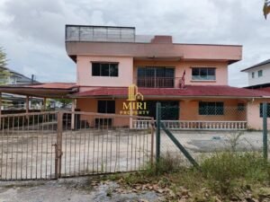 2 Storey Commercial Detached House For Rent At Jalan Piasau Miri For Rent 1