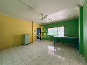 2 Storey Commercial Detached House For Rent At Jalan Piasau Miri For Rent 3