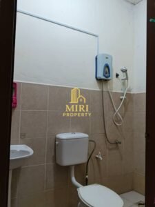 3 Bedrooms 2 Bathrooms 1 Storey Intermediate Terrace House For Rent At Jalan Jati Senadin Miri House For Rent 10