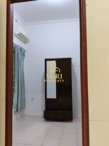 3 Bedrooms 2 Bathrooms 1 Storey Intermediate Terrace House For Rent At Jalan Jati Senadin Miri House For Rent 7