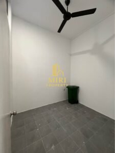 3 Bedrooms 2 Bathrooms 1 Storey Intermediate Terrace House For Rent At Sri Pertiwi Senadin Miri House For Rent 4