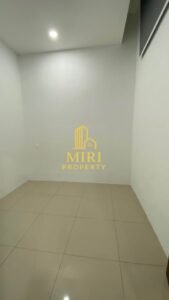 3 Bedrooms 2 Bathrooms 1 Storey Intermediate Terrace House For Rent At Taman Tunku Miri For Rent 4