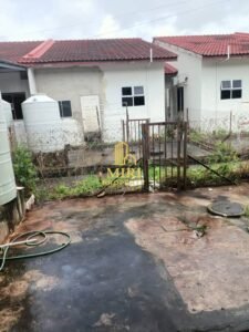 3 Bedrooms 2 Bathrooms 1 Storey Terrace House For Rent At Desa Senadin 2C Senadin Miri House For Rent 9