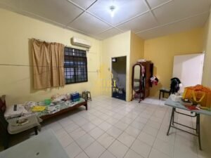 3 Bedrooms 2 Bathrooms Single Storey Detached House For Rent At Desa Bahagia Permyjaya Miri For Rent 6