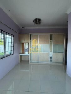 4 Bedrooms 2 Bathrooms 1 Storey Semi Detached House For Rent At Bandar Baru Permyjaya Miri For Rent 9