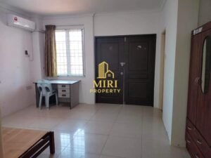 4 Bedrooms 2 Bathrooms 2 Storey Intermediate Terrace House For Rent At Jalan Jati Senadin Miri House For Rent 5
