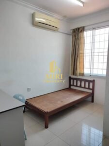 4 Bedrooms 2 Bathrooms 2 Storey Intermediate Terrace House For Rent At Jalan Jati Senadin Miri House For Rent 7