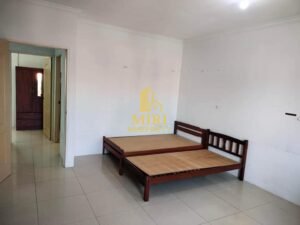 4 Bedrooms 2 Bathrooms 2 Storey Intermediate Terrace House For Rent At Jalan Jati Senadin Miri House For Rent 8