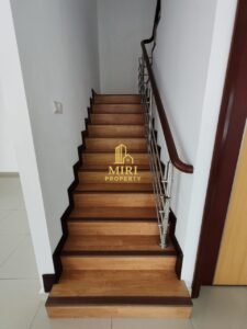 4 Bedrooms 2 Bathrooms 2 Storey Semi Detached House For Sale At Greenville Senadin Miri House For Sale 17