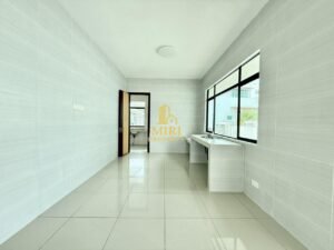 4 Bedrooms 2 Bathrooms 2 Storey Semi Detached House For Sale At Greenville Senadin Miri House For Sale 29