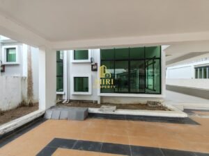 4 Bedrooms 2 Bathrooms 2 Storey Semi Detached House For Sale At Greenville Senadin Miri House For Sale 8