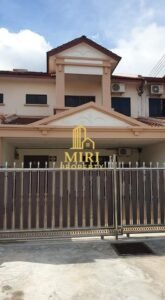 4 Bedrooms 2 Bathrooms 2 Storey Intermediate Terrace House For Rent At Desa Pujut 2 Bandar Baru Permyjaya Miri For Rent 1