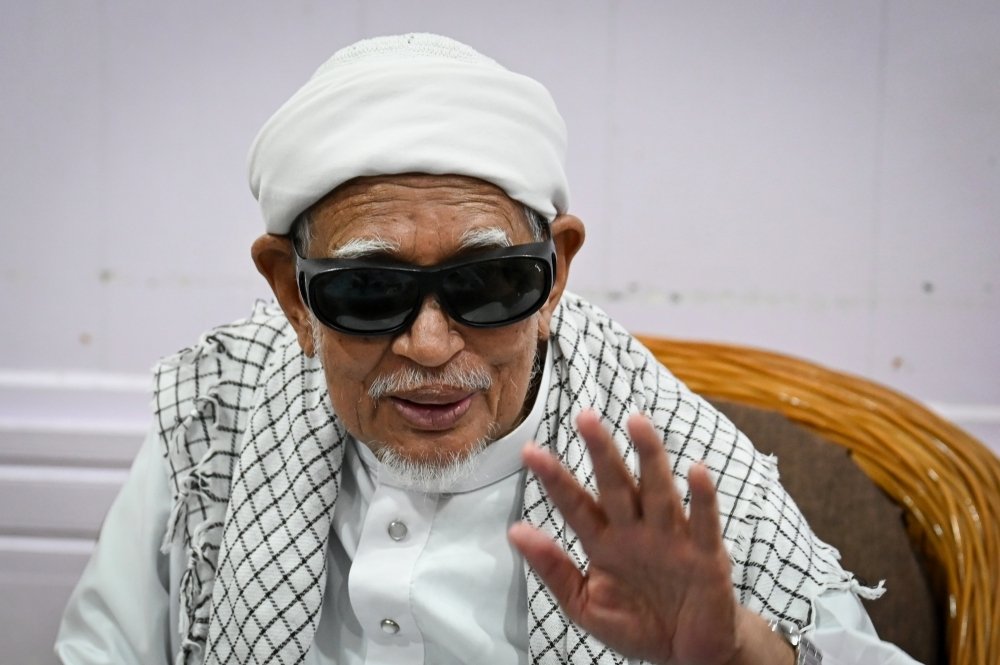 abdul hadi awang