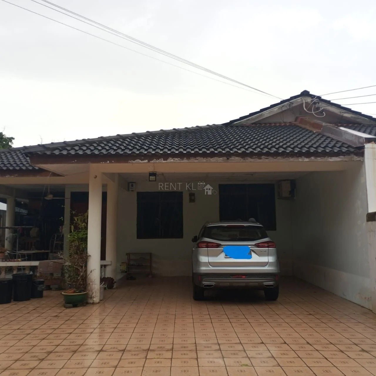 1 Storey Semi-Detached House For Sale Jalan Pinang Riam Miri For Rent