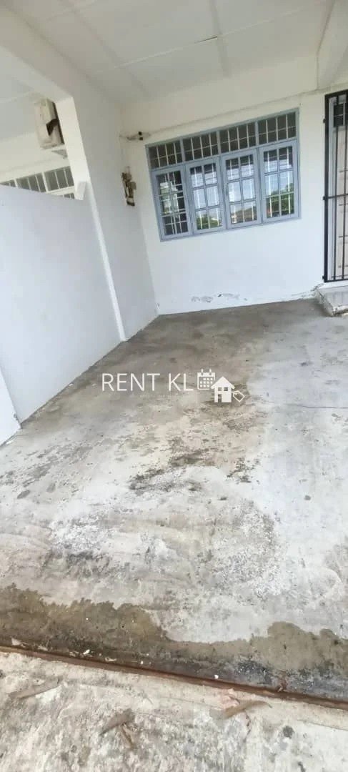2 Bedrooms 1 Bathrooms 1 Storey Terrace House At Shang Garden Miri House For Rent