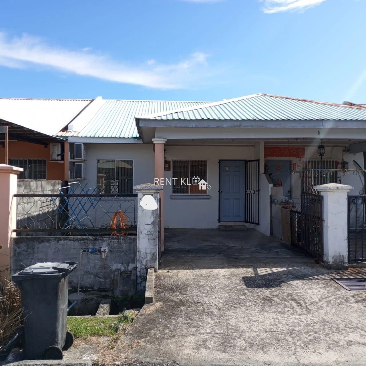 3 Bedrooms 2 Bathrooms 1 Storey Terrace House For Rent At Lorong Desa Senadin 2C Senadin Miri House For Rent