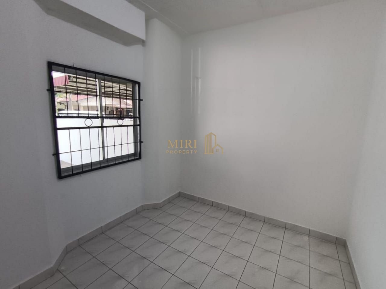 3 Bedrooms 2 Bathrooms 1 Storey Terrace House For Rent At RPR Bandar Baru Permyjaya Miri For Rent 15