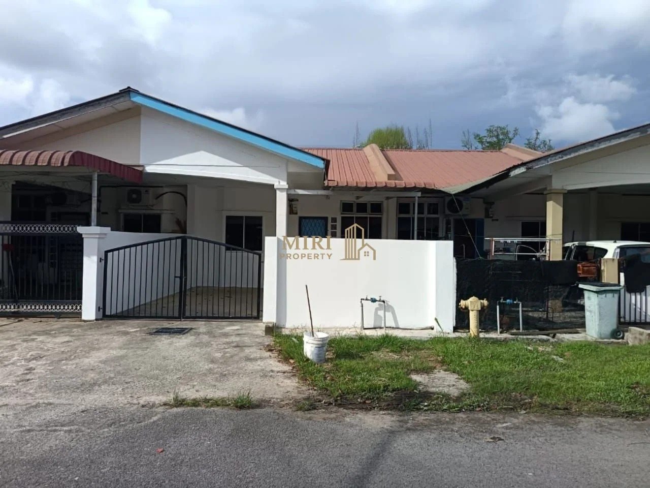 3 Bedrooms 2 Bathrooms 1 Storey Terrace House For Rent At RPR Bandar Baru Permyjaya Miri For Rent