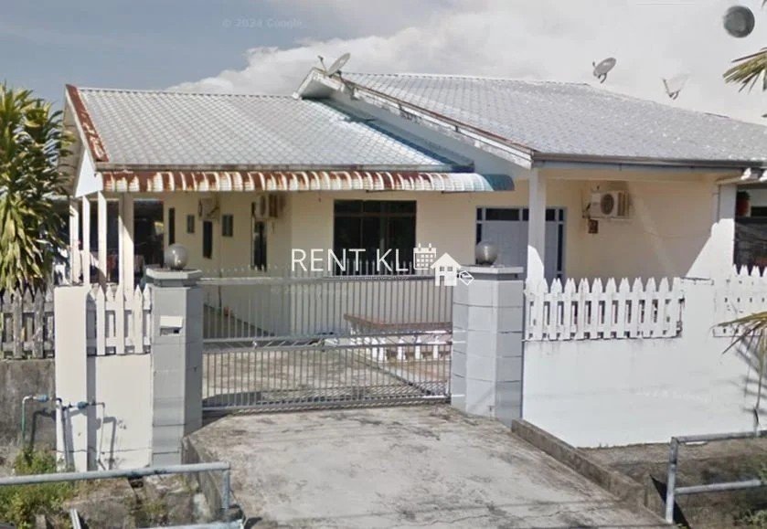 3 Bedrooms 2 Bathrooms Single Storey Semi Detached House For Sale At Taman Delight Miri House For Sale