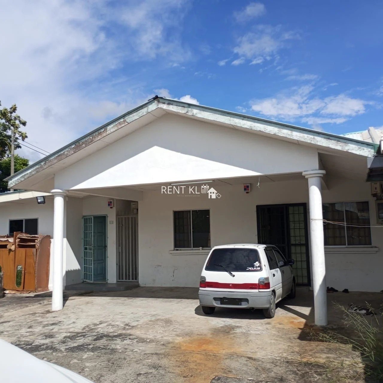 3 Bedrooms 2 Bathrooms Single Storey Terrace House For Rent At Lorong Desa Senadin 2C Senadin Miri House For Rent