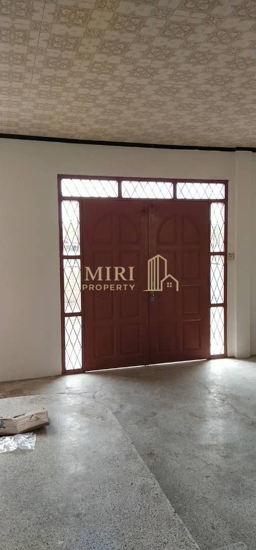 4 Bedrooms 3 Bathrooms 2 Storey Corner Terrace House For Rent At Pujut 9 Miri For Rent 4