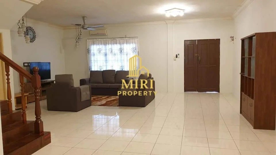 4 Bedrooms 3 Bathrooms 2 Storey Intermediate Terrace House For Rent At Desa Pujut 2 Bandar Baru Permyjaya Miri For Rent