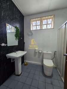 4 Bedrooms 3 Bathrooms 2 Storey Semi Detached House For Rent At Riam Miri House For Rent 13