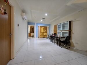 4 Bedrooms 3 Bathrooms 2 Storey Semi Detached House For Rent At Riam Miri House For Rent 3