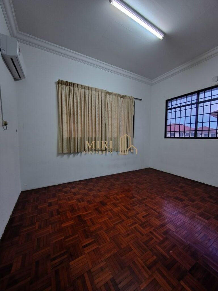 4 Bedrooms 3 Bathrooms 2 Storey Semi Detached House For Rent At Taman Bayshore Miri For Rent 7