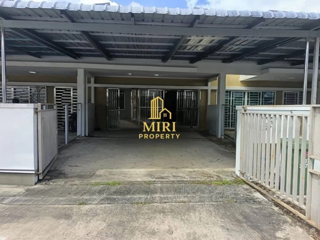 4 Bedrooms 3 Bathrooms Double Storey Terrace House At Milea Residence Phase 3 ParkCity Eastwood Jalan Miri By Pass Miri House For Rent