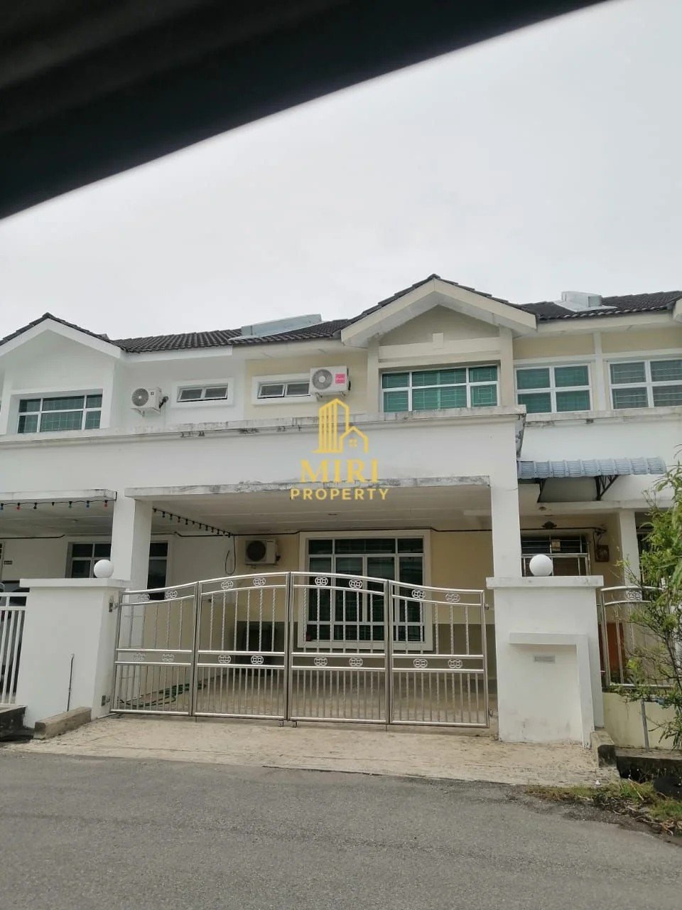4 Bedrooms 4 Bathrooms 2 Storey Terrace House For Rent At Desa Pujut 2 Bandar Baru Permyjaya Miri For Rent