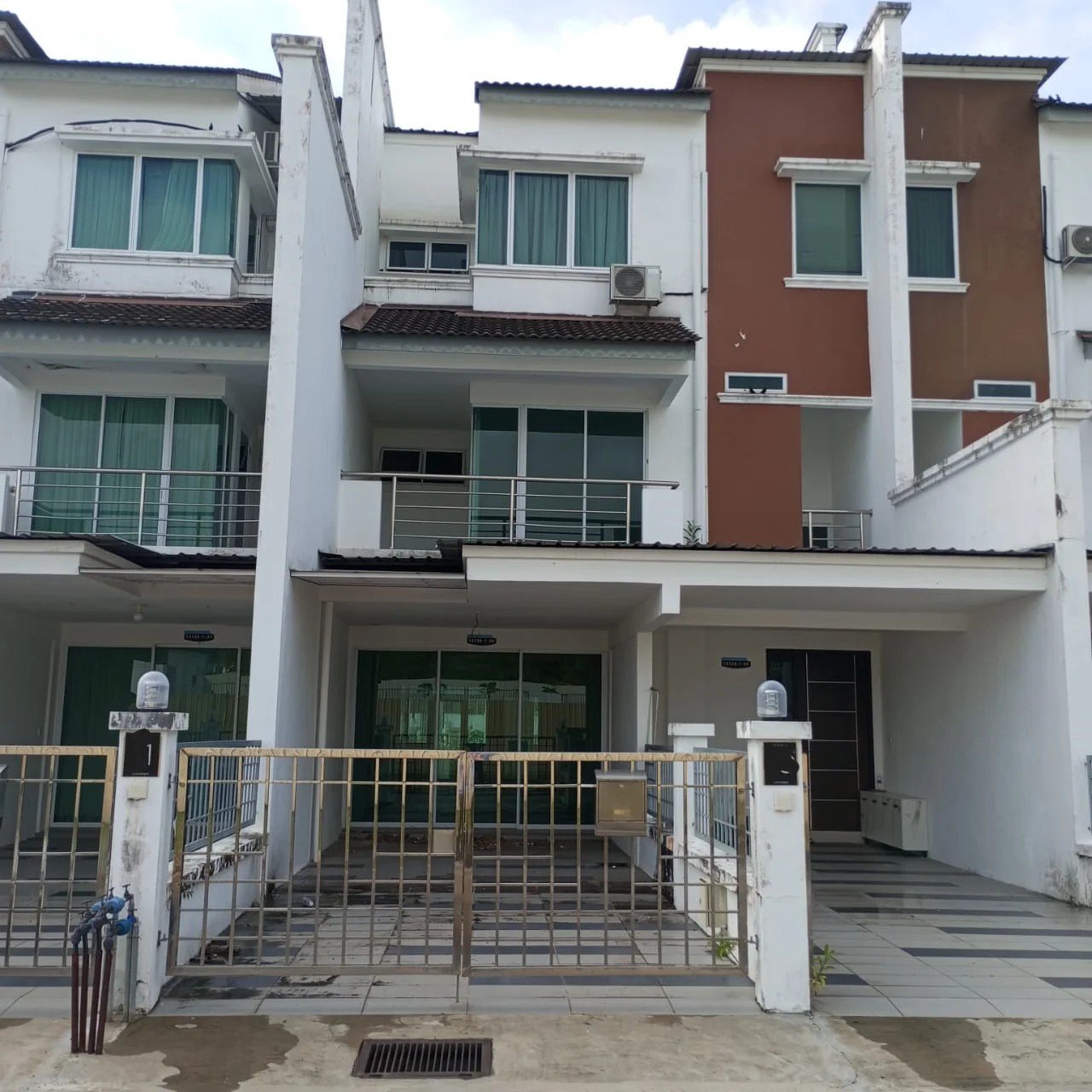 Lite View 4 Townhouse 3 Bedroom