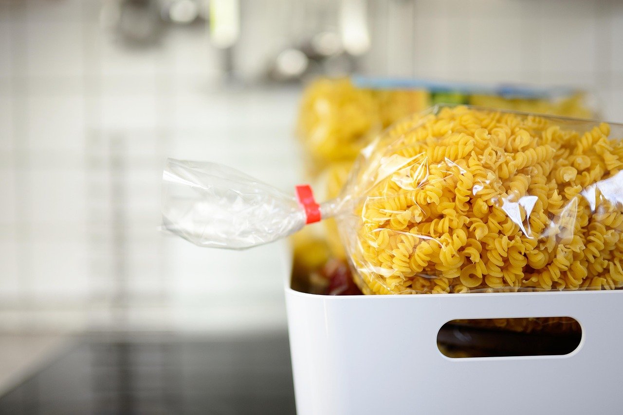 How Price Sensitivity Shapes Rental Demand for Businesses in Miri