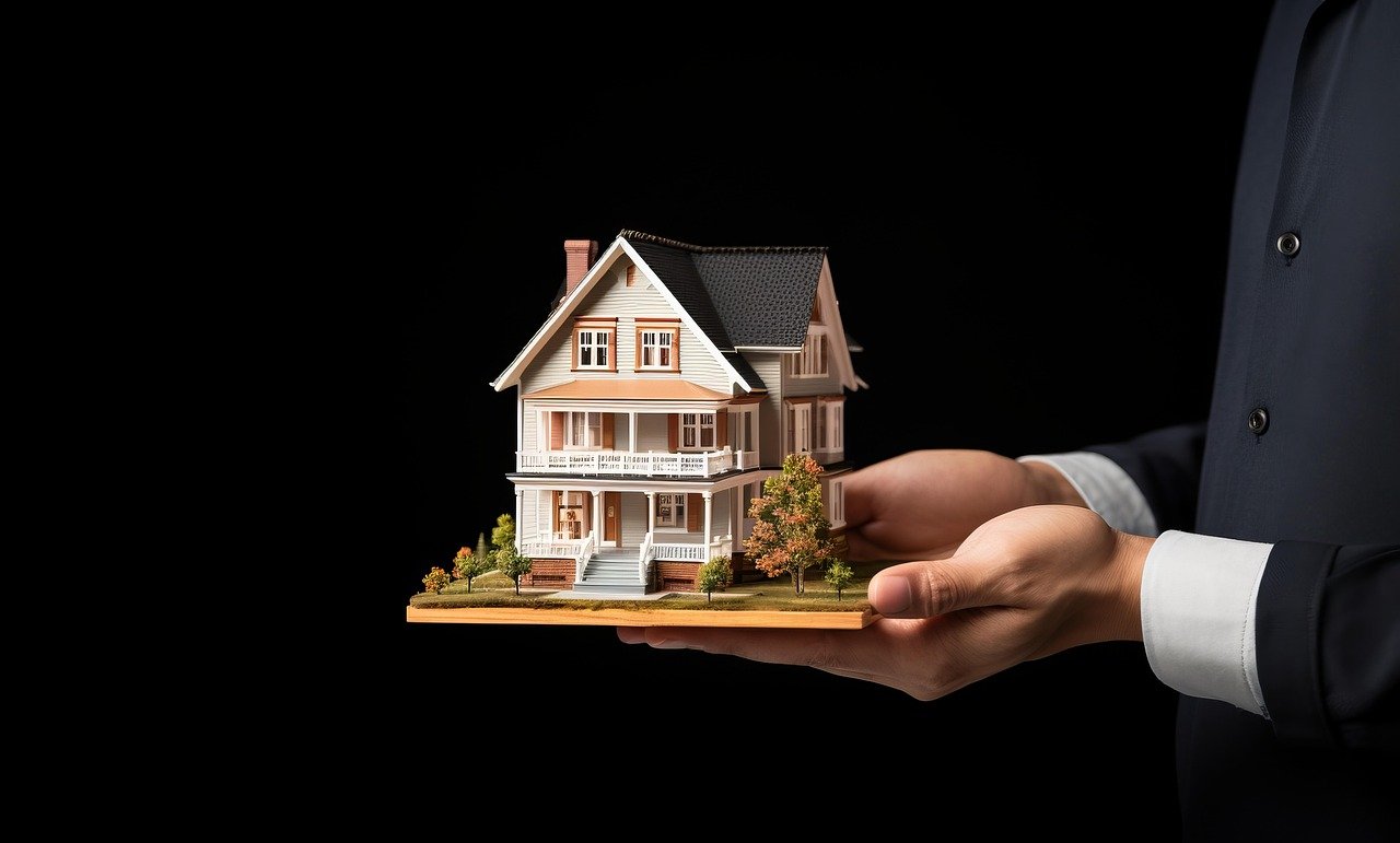 Shariah REITs Malaysia versus owning Miri rentals for steady regional passive income