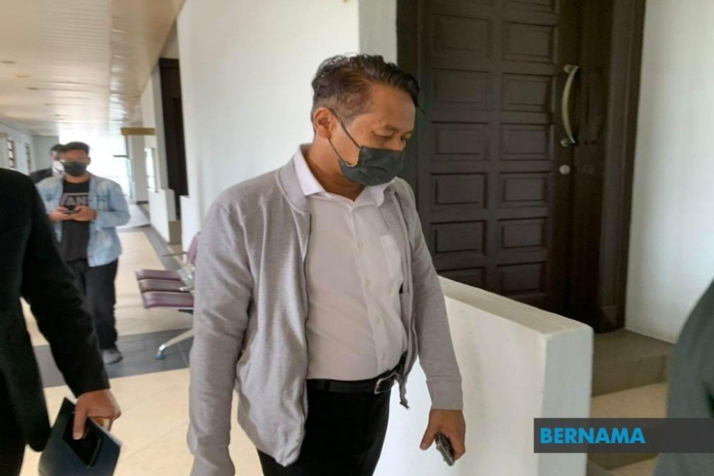 Rosland Othman Bernama FEJTJm