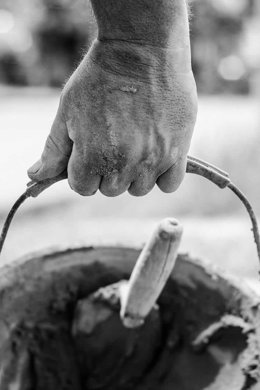 Essential certifications and technical skills for oil & gas jobs in Miri