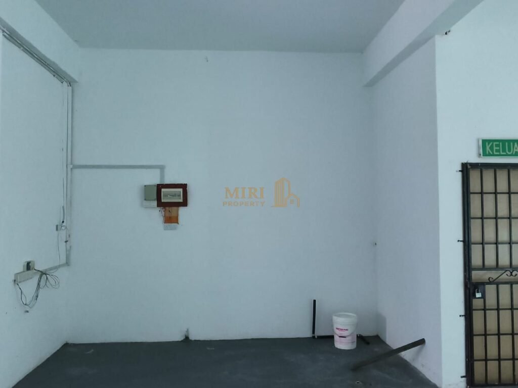 1st Floor Shop For Rent At Miri 101 Commercial Centre Miri Shop Office For Rent 6