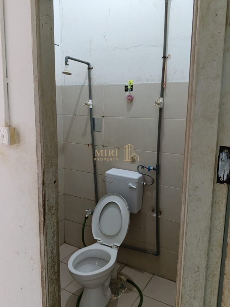 3 Bedrooms 1 Bathrooms 1 Storey Terrace House For Rent At Jalan Dato Permaisuri 3 Permyjaya Miri For Rent 8