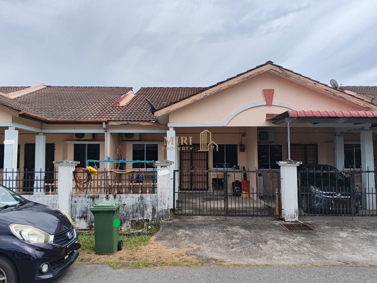 3 Bedrooms 2 Bathrooms Single Storey Terrace House For Rent At Lorong Desa Senadin 2C Senadin Miri House For Rent 1