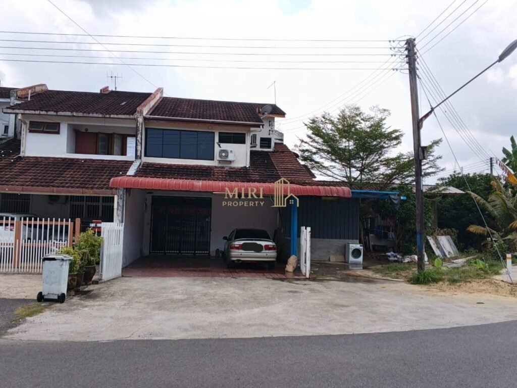 4 Bedrooms 3 Bathrooms 2 Storey Corner Terrace House At Taman Bumiko Miri House For Sale 6 1