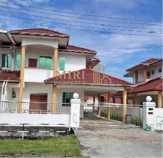 4 Bedrooms 4 Bathrooms 2 Storey Semi Detached House For Rent At Taman Delight Miri For Rent 1