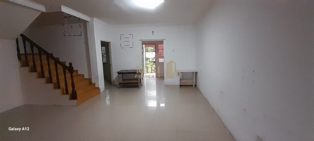4 Bedrooms 4 Bathrooms 2 Storey Terrace House At Desa Pujut 2 Bandar Baru Permyjaya Miri House For Sale 2
