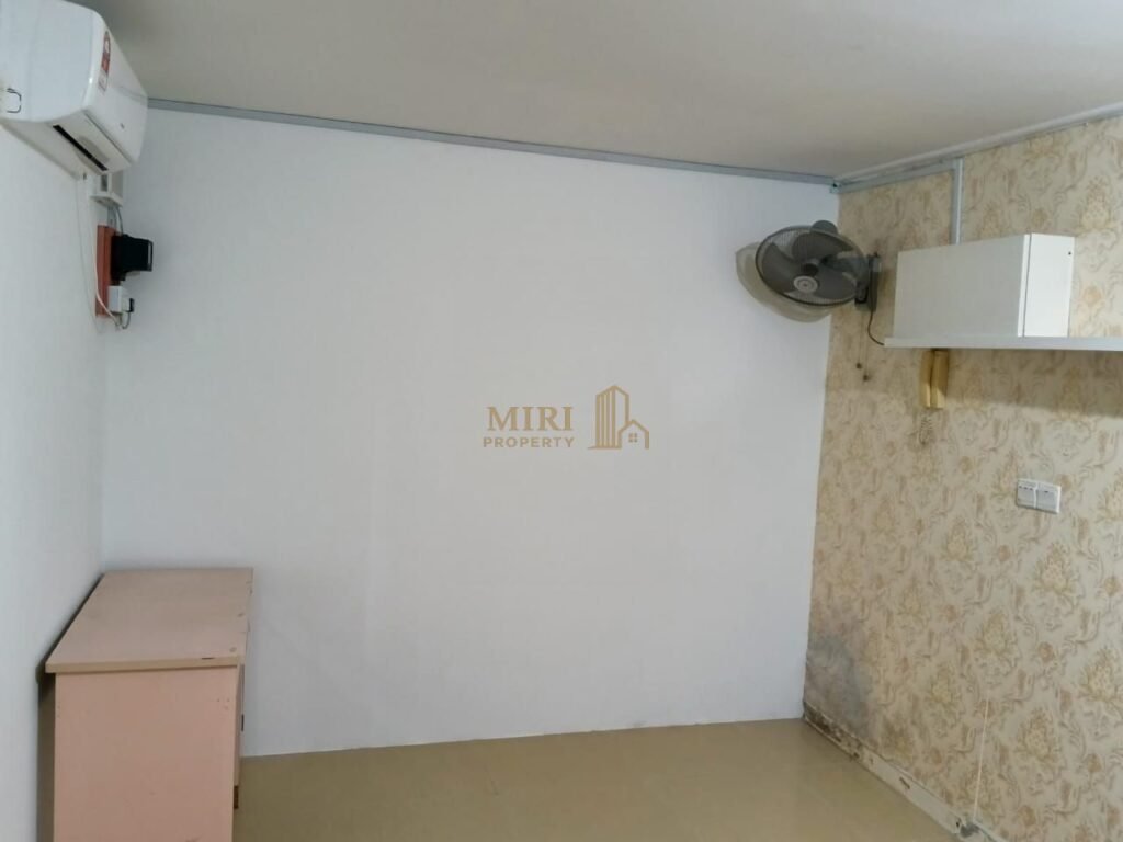 Female Room For Rent At Taman Bumiko Miri Room For Rent 2